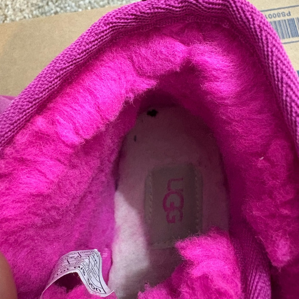 Ugg Vibrant Pink Suede Boots - Picture 6 of 9